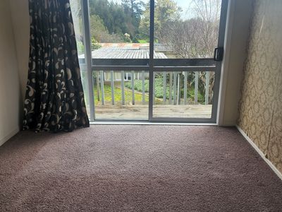 196 Main Road South, Raumati South