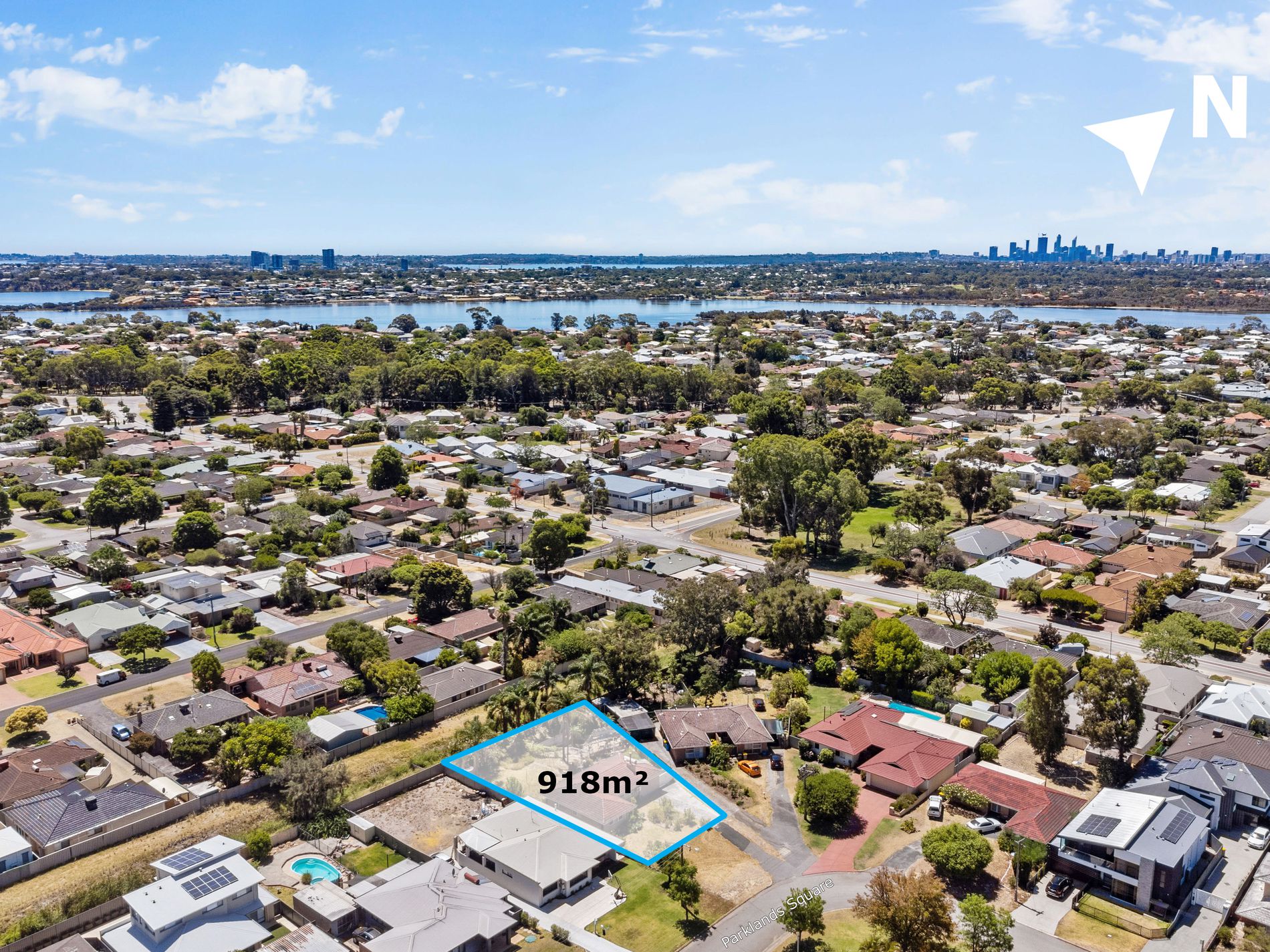 8 Parklands Square, Riverton