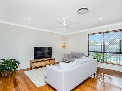 21 Kilkivan Drive, Ormeau
