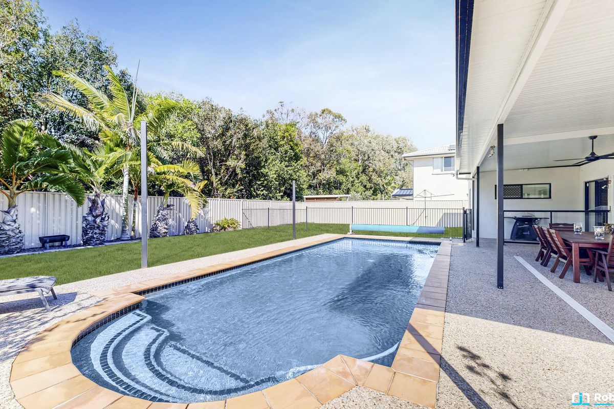 16 Tibrogargan Place, Pelican Waters