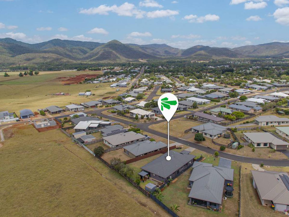 13 Lavender Crescent, Atherton