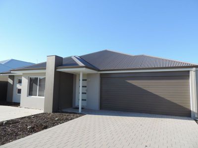 17 Sedano Glade, Landsdale