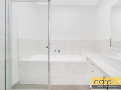 3 / 44 Beckington Crescent, Hampton Park