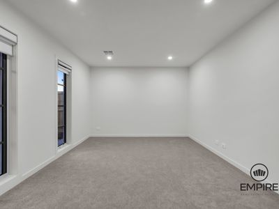 139 Yeungroon Boulevard, Clyde North