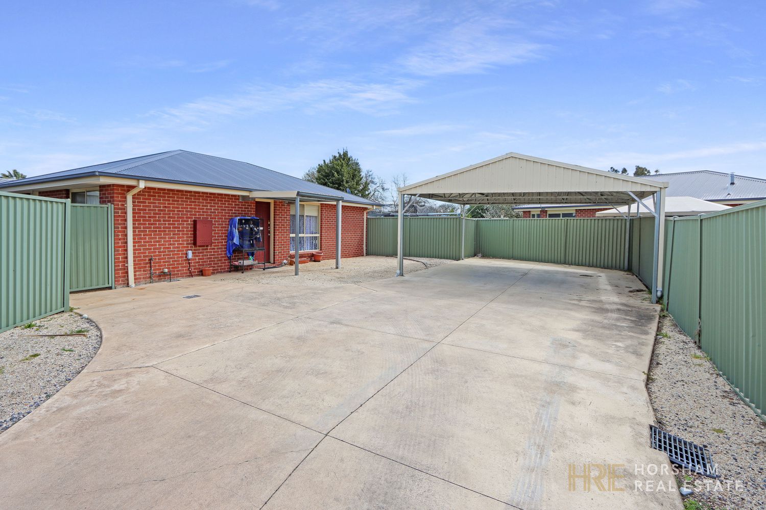 3 / 4 Remlaw Road, Horsham
