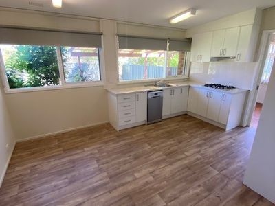 20 Iraga Avenue, West Wollongong