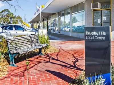 11 Rosella Street, Doncaster East