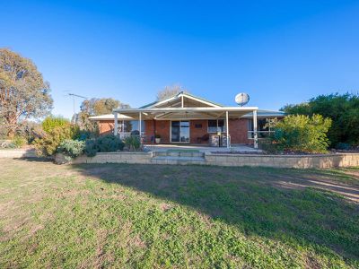 33 Nyanza Road, Table Top