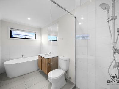 5 Gudali Walk, Clyde North