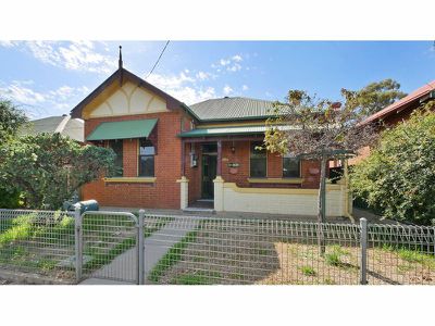 114 Bourke Street, Dubbo