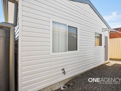 42a Wentworth Street, Oak Flats