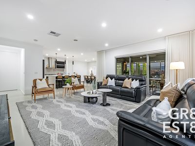 66  Banjo Circuit, Lynbrook