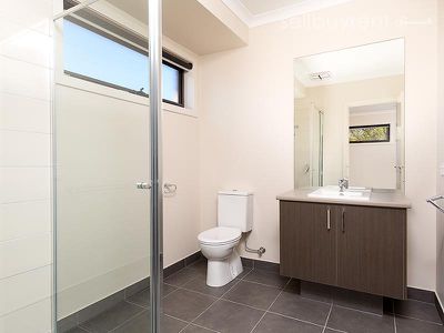 29 AXFORD BOULEVARD, Wodonga