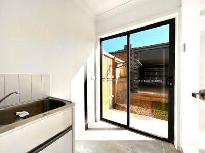 15 Ogawa Walk, Tarneit