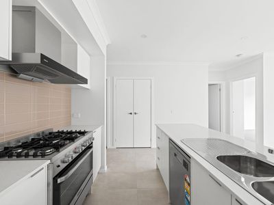 18 Sprightly Street, Wyndham Vale