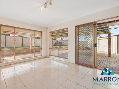 9 Cradle Close, Alexander Heights