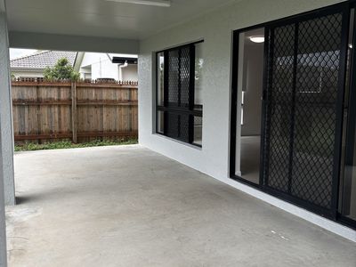 18 Calliope Close, Douglas