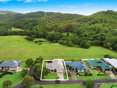 1 Rungert Court, Mooloolah Valley