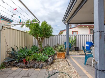 1 / 62 Winton Street, Carey Park
