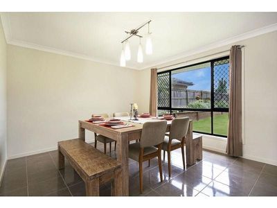 34 Straker Drive, Cooroy