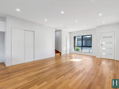 26 Win-Malee Street, Hadfield