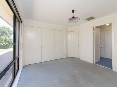 98 Twickenham Drive, Dubbo