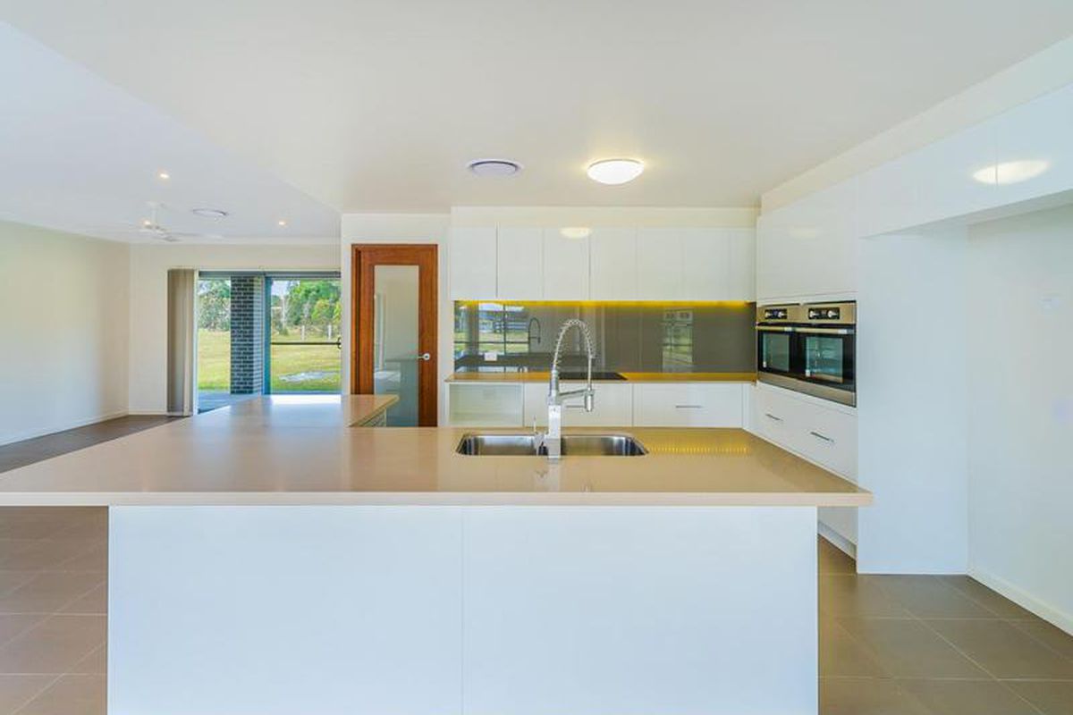 14 Parklands Drive, Gulmarrad