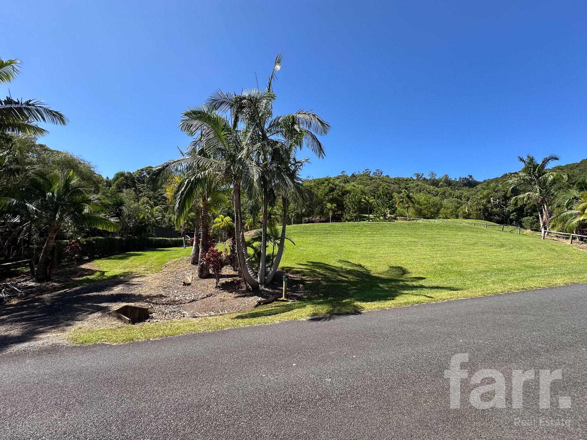 43 Bopple Nut Court, Cobaki