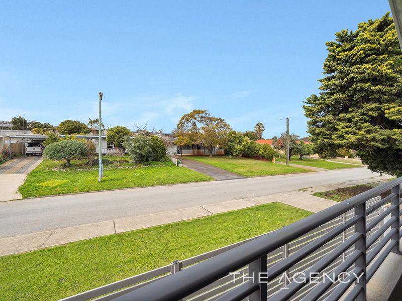 8 / 2 SCROOP Way, Spearwood