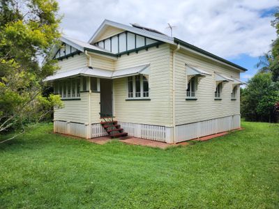 17 Beatrice Street, Atherton