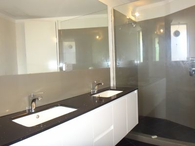 26A/49 Herdsman Parade, Wembley