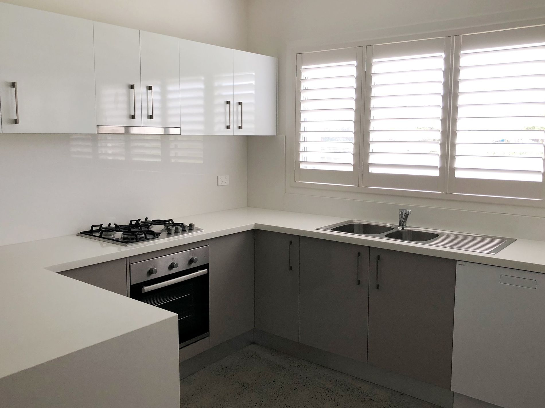 1 / 33 Caravel Crescent, Shell Cove