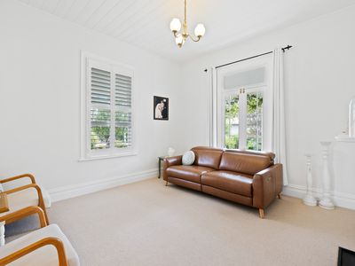 15 Woodbridge Hill Road, Woodbridge