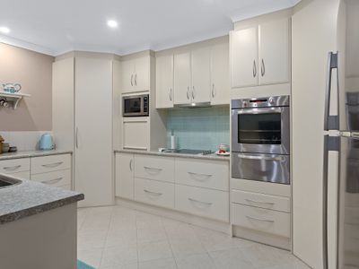 1 Lovelock Close, Normanville