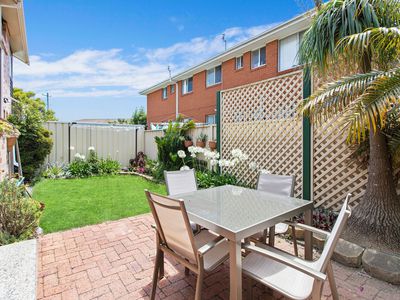 2 / 70 Pur Pur Avenue, Lake Illawarra