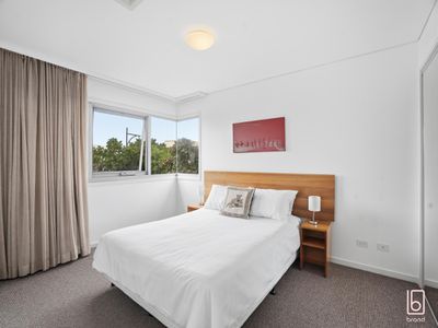 1005 / 3 Birkdale Place, Magenta