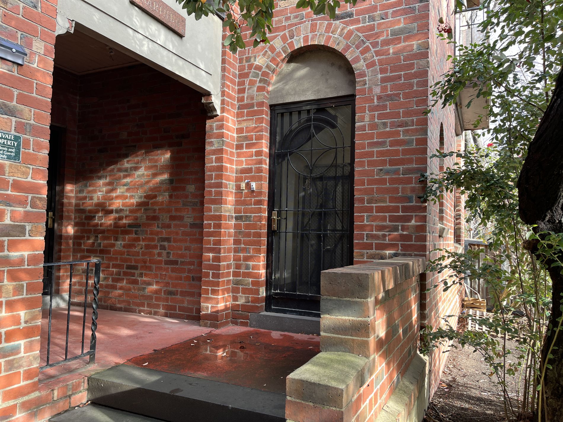 2 / 240 Ryrie Street, Geelong