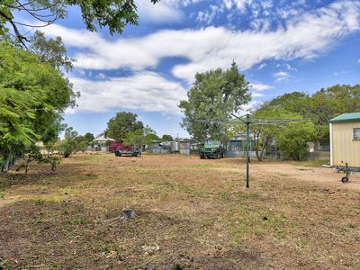 86 Crane Street, Longreach