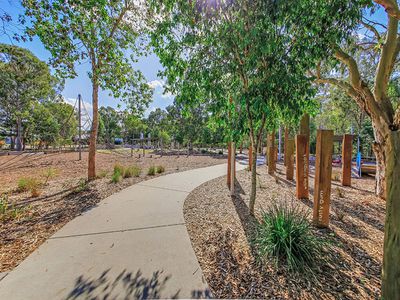 8 Torrens Crescent, Wakerley