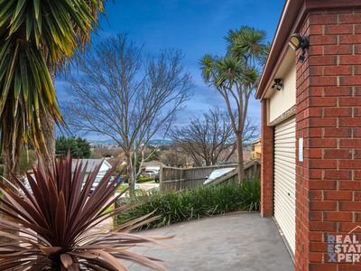 38 Eureka Crescent, Narre Warren South