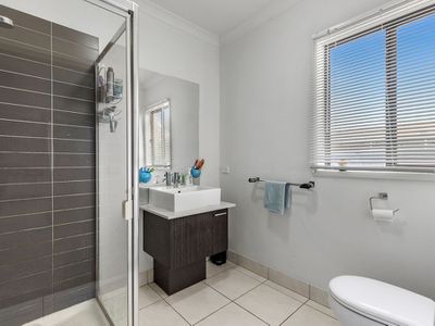 25 Gallery Avenue, Melton West