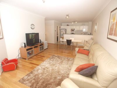 4 / 5 Figtree Avenue, Abbotsford