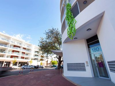 37 / 180 Stirling Street, Perth