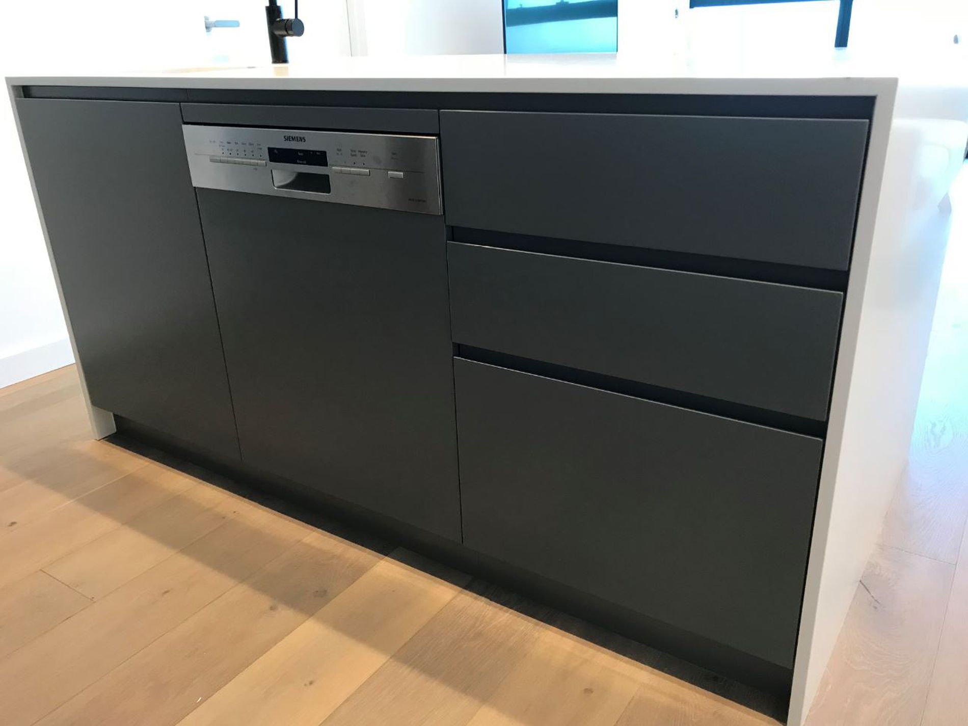 4507 / 462 Elizabeth Street, Melbourne