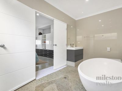 16 Tinsel Street, Yanchep