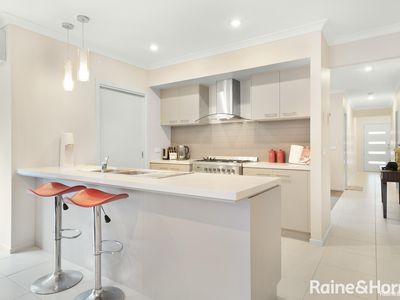 9 Talisker Street, Tarneit