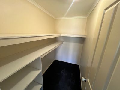 6  Brighton Court , Shepparton