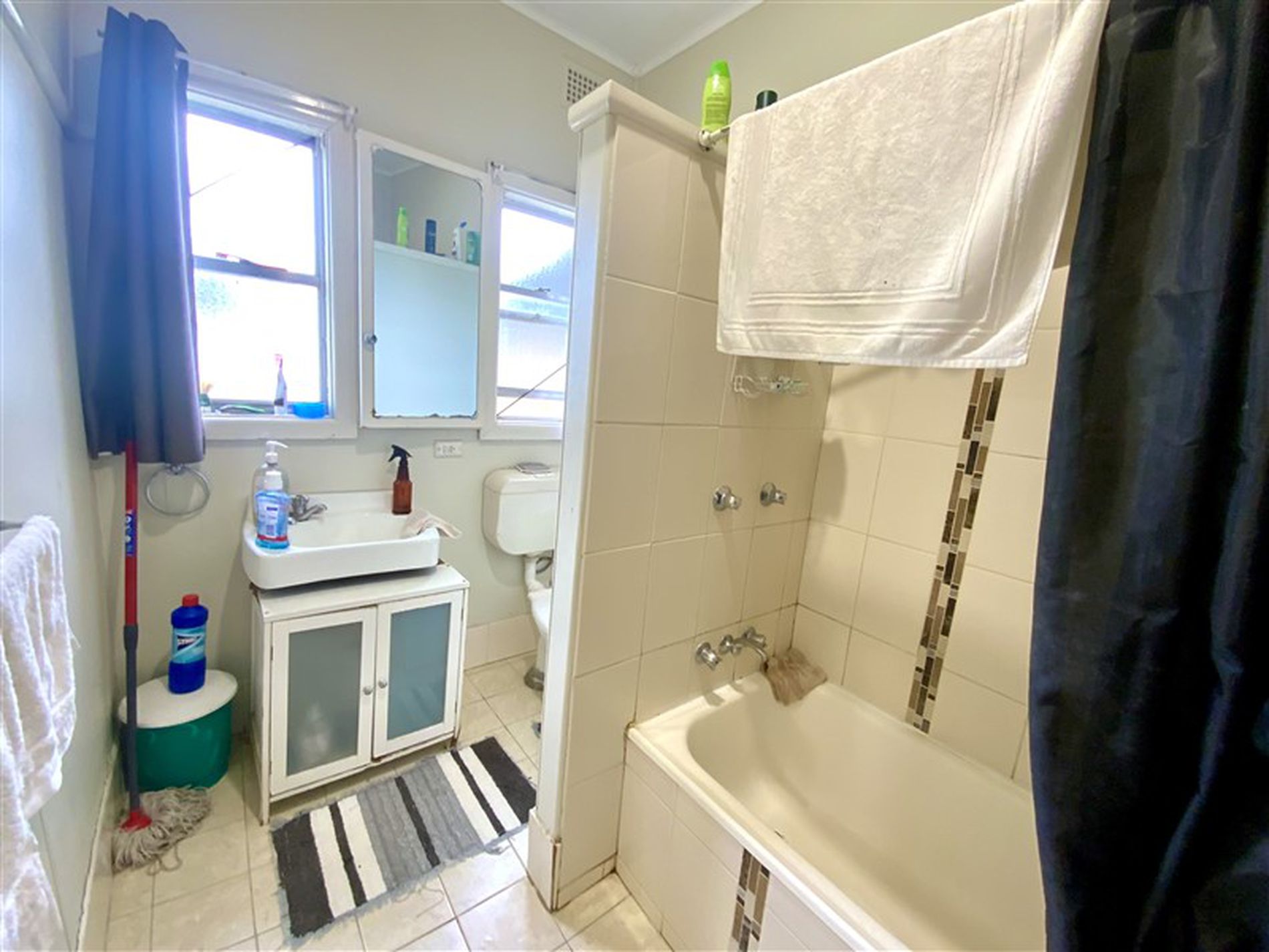 8 Facey Street, Forbes