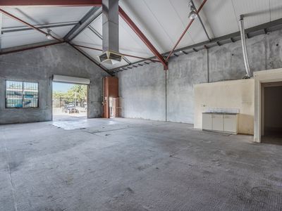 1 / 9 Capel Court, Bentley