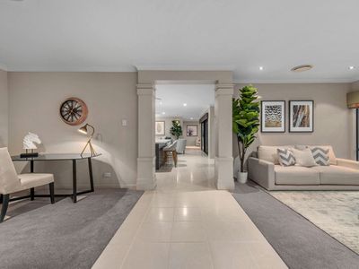 7 Rowland Avenue, Wakerley